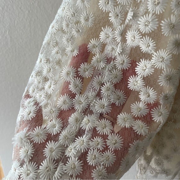 Elegant Cream Mini Dress - Picture 8 of 12